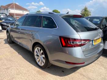 Used Skoda Superb 2016 for sale - 74618737: Photo