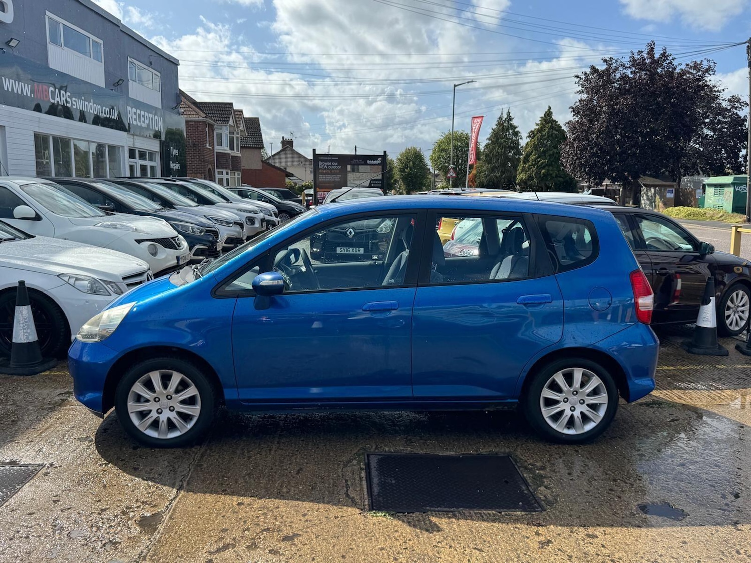 Used Honda Jazz 2006 for sale - 76121344: Photo 6