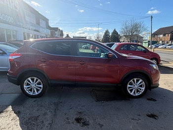 Used Nissan Qashqai 2014 for sale - 78573635: Photo