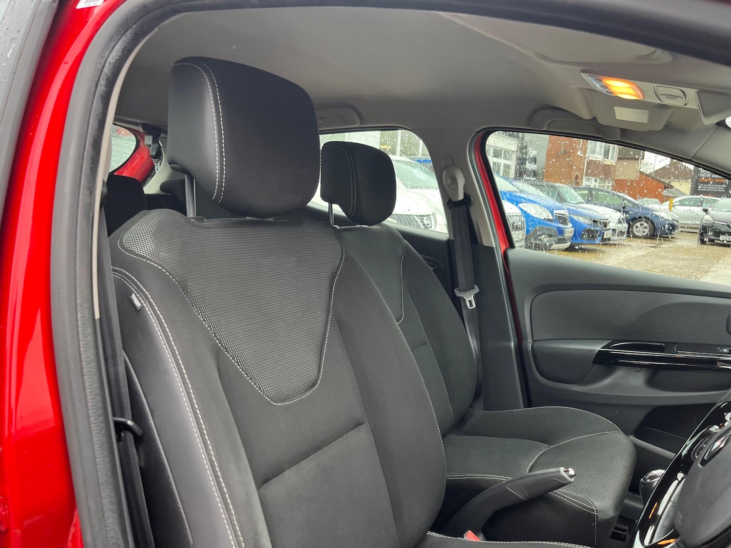 Used Renault Clio 2014 for sale - 77376507: Photo 8