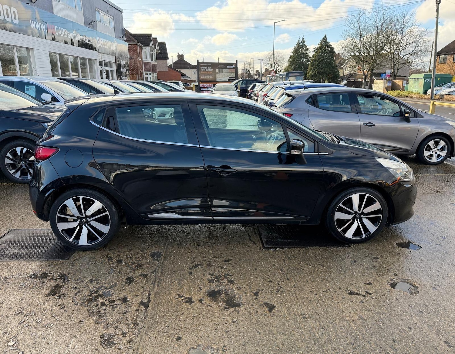 Used Renault Clio 2015 for sale - 77267224: Photo 5