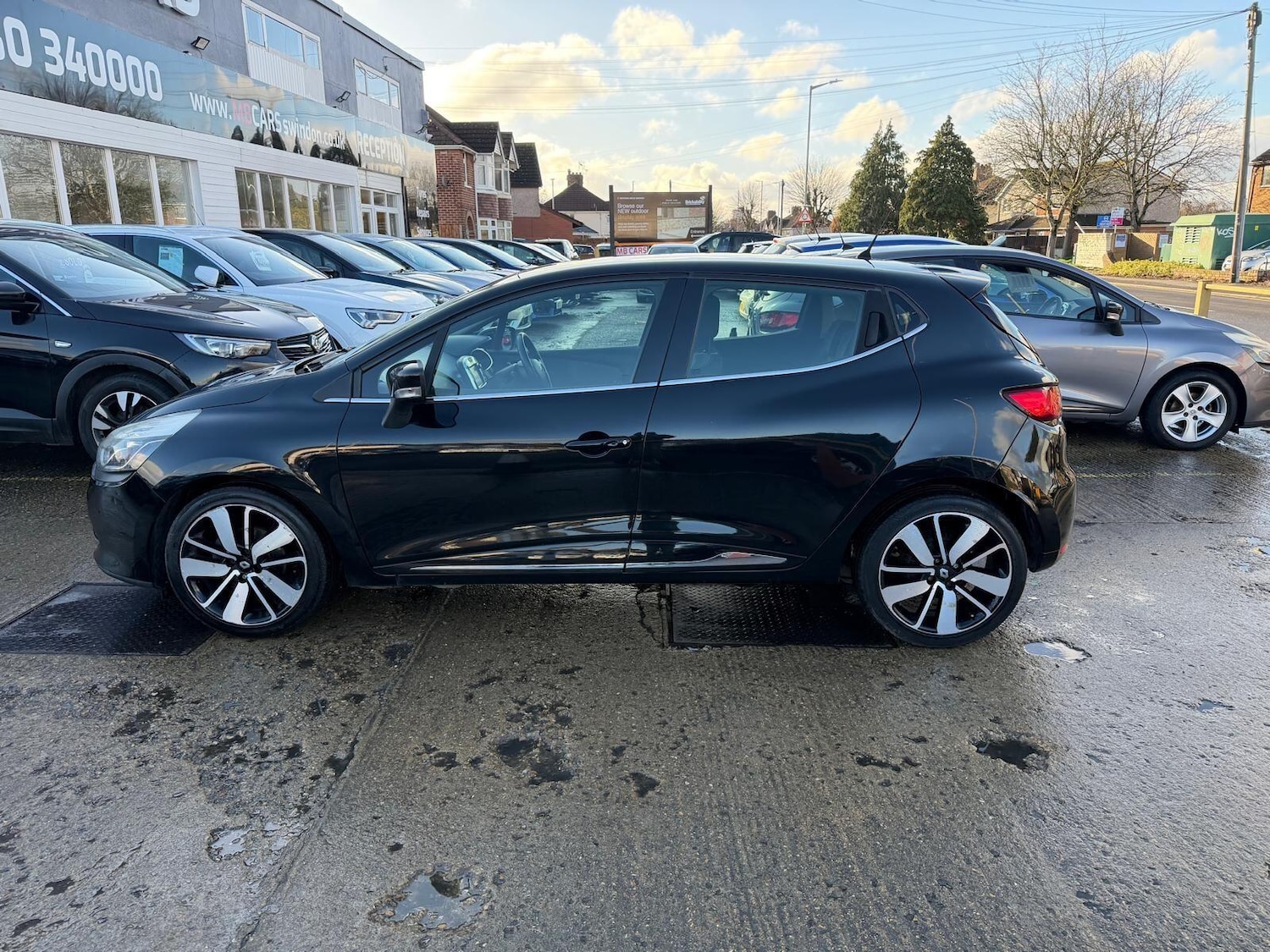 Used Renault Clio 2015 for sale - 77267224: Photo 6