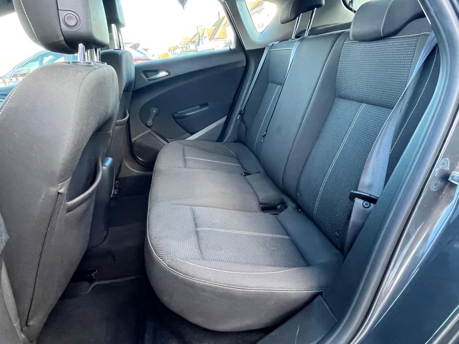 Used Vauxhall Astra for sale - 77016809: Photo 14