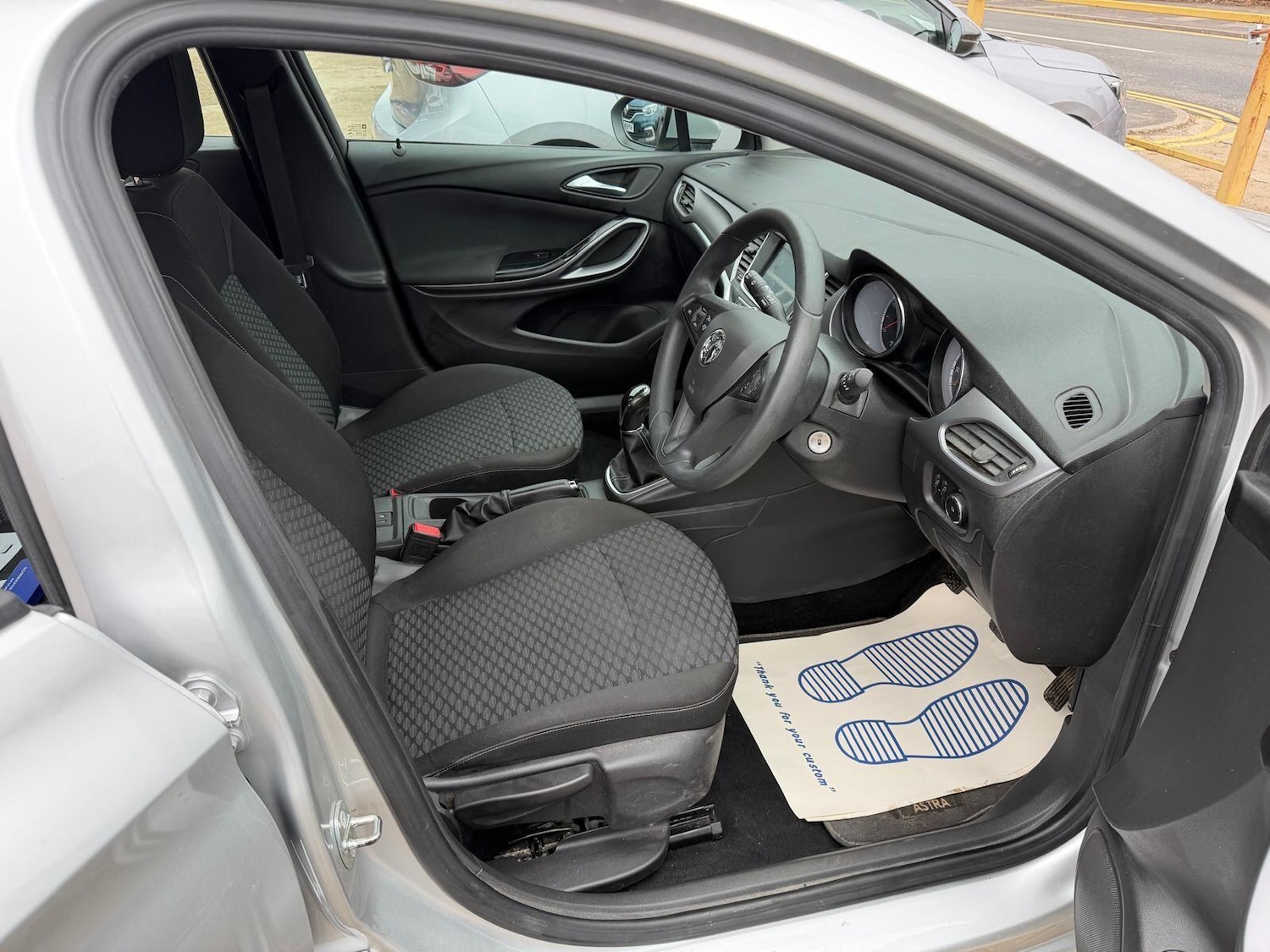 Used Vauxhall Astra 2016 for sale - 77585937: Photo 10