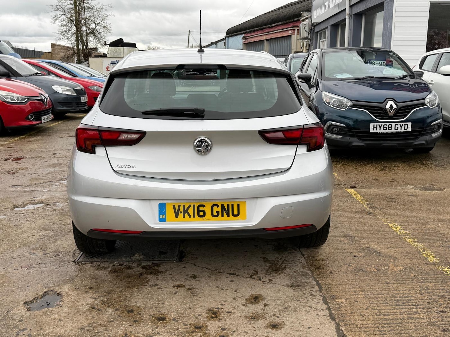 Used Vauxhall Astra 2016 for sale - 77585937: Photo 4