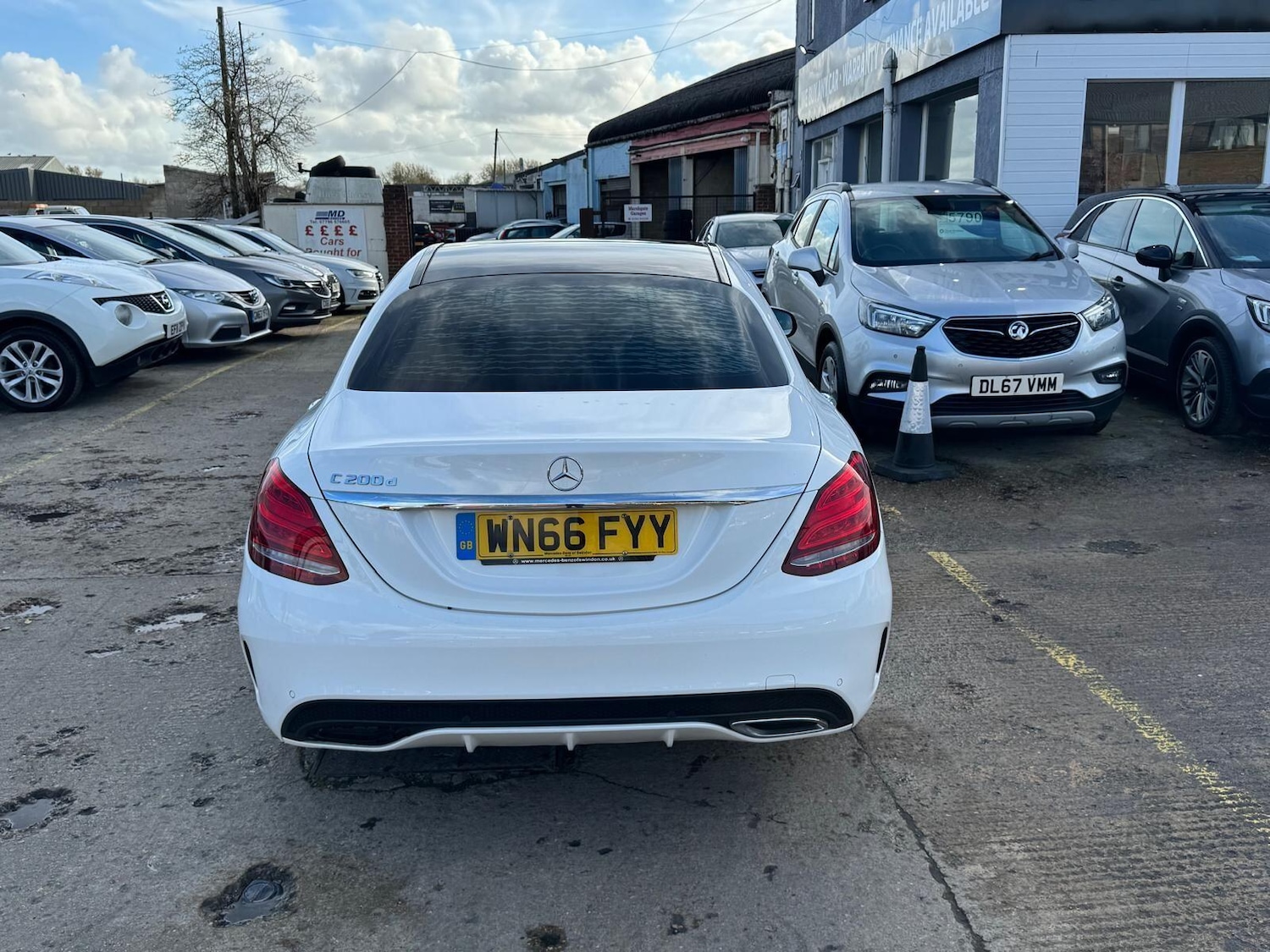 Used Mercedes-Benz C Class 2016 for sale - 76521542: Photo 4