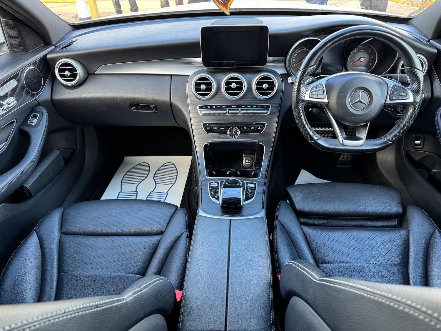 Used Mercedes-Benz C Class 2016 for sale - 76521542: Photo 8