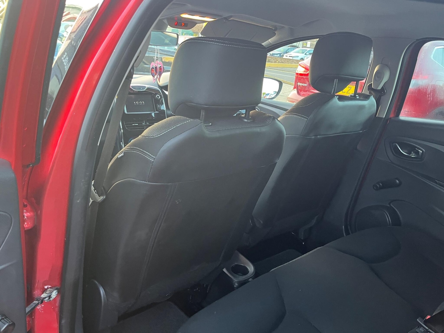 Used Renault Clio 2013 for sale - 76832158: Photo 15