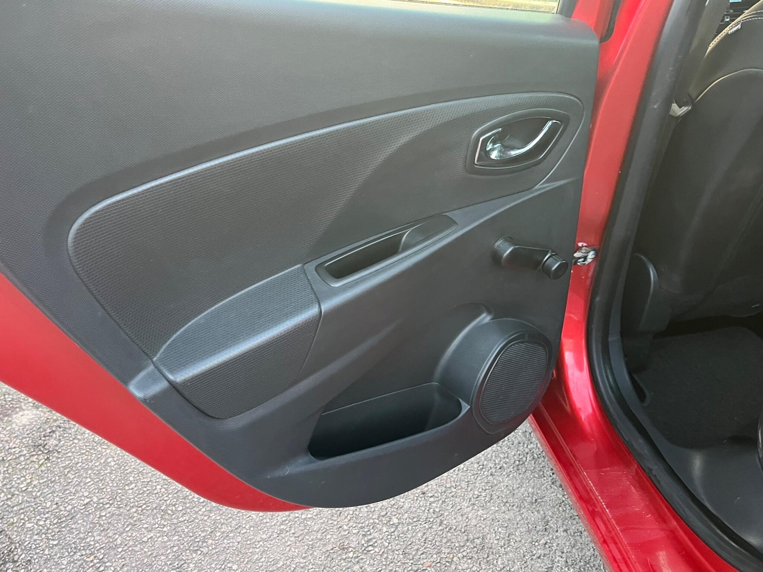 Used Renault Clio 2013 for sale - 76832158: Photo 21