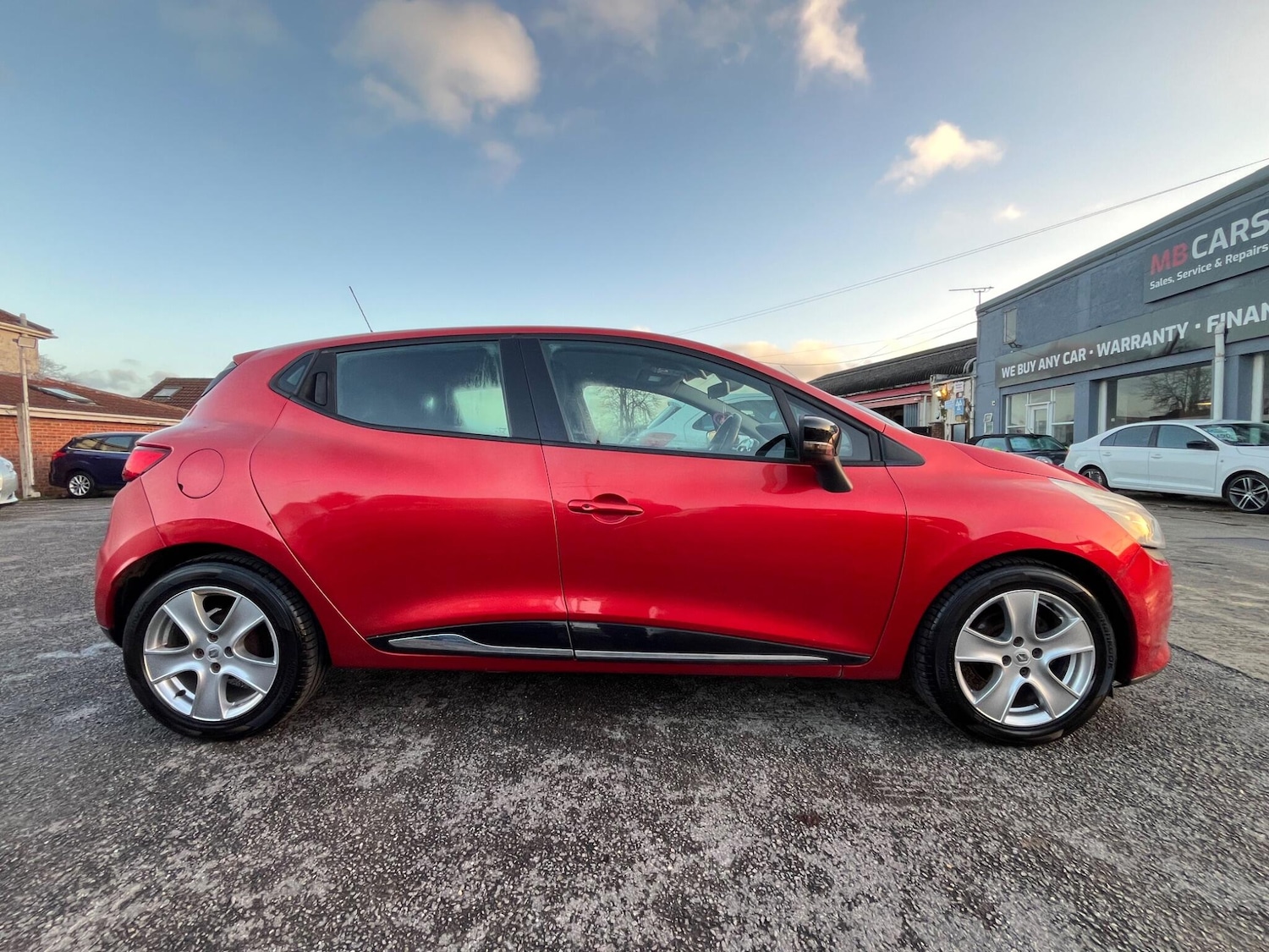 Used Renault Clio 2013 for sale - 76832158: Photo 8
