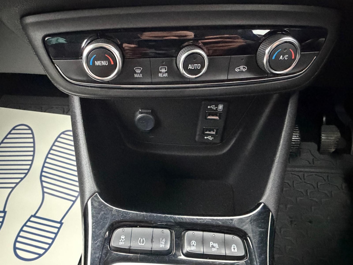 Used Vauxhall Crossland X 2019 for sale - 77203805: Photo 12