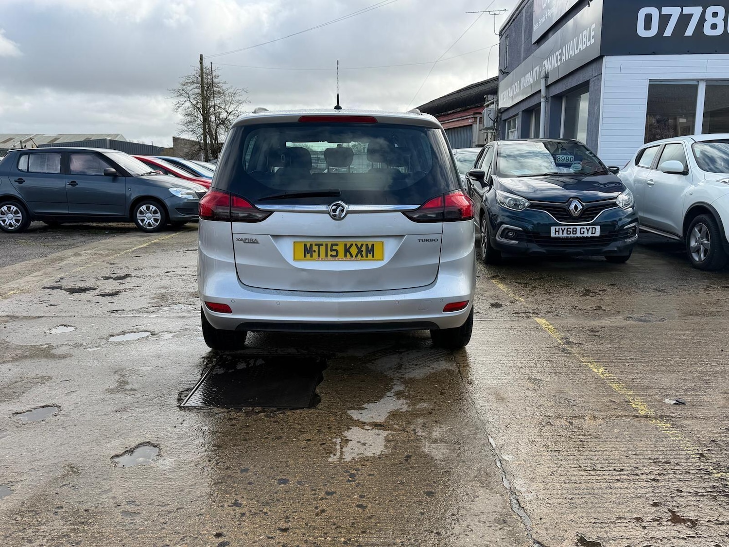 Used Vauxhall Zafira 2015 for sale - 77637642: Photo 4
