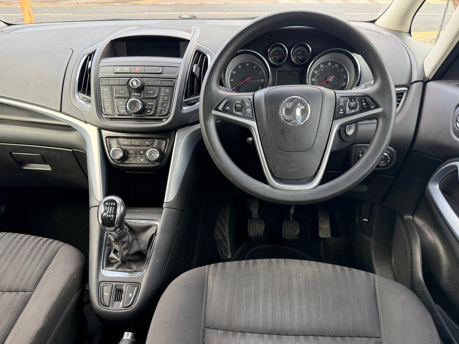 Used Vauxhall Zafira 2015 for sale - 77637642: Photo 7