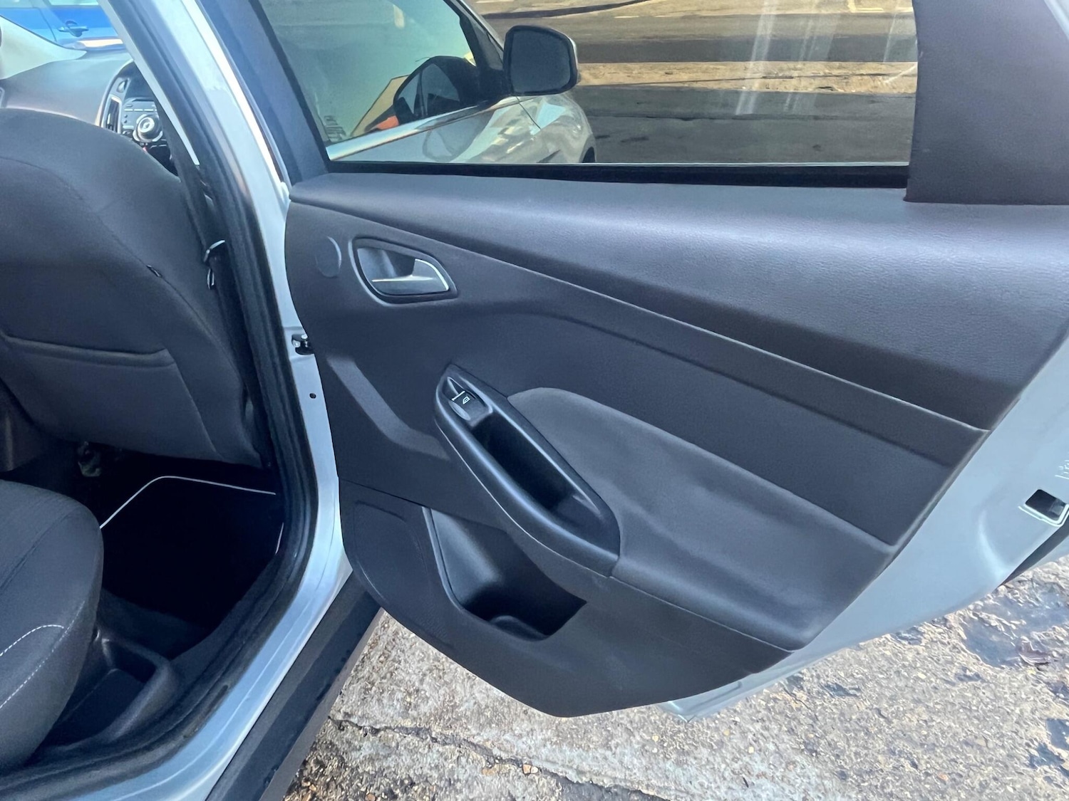 Used Ford Focus 2014 for sale - 76700782: Photo 28