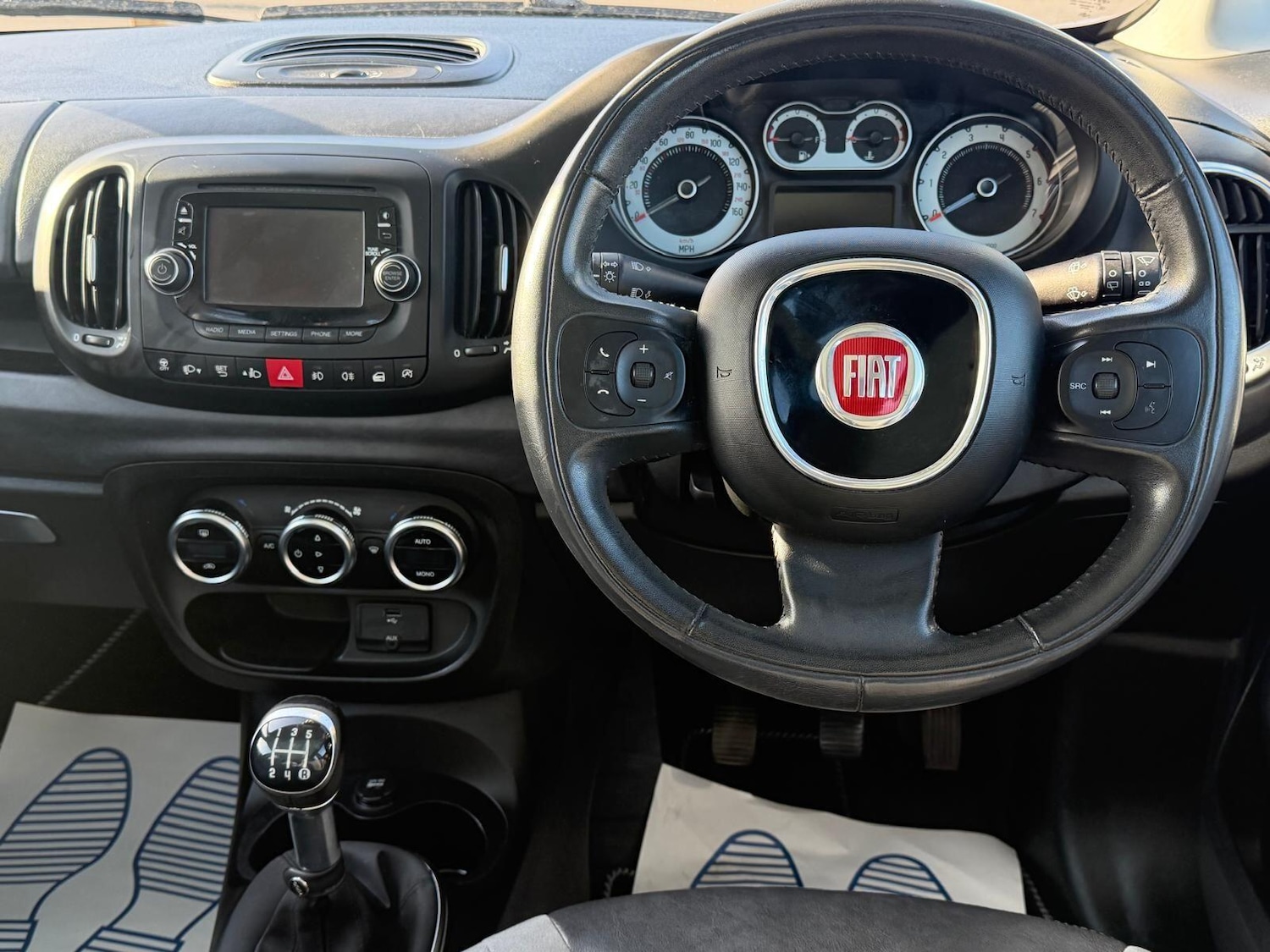 Used Fiat 500L 2014 for sale - 78058030: Photo 8