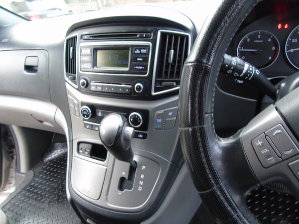 Used Hyundai i800 2017 for sale - 75381299: Photo 16