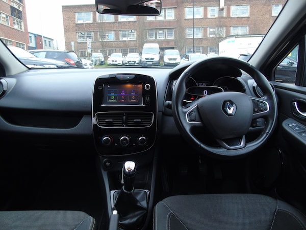 Used Renault Clio 2017 for sale - 74459125: Photo 13