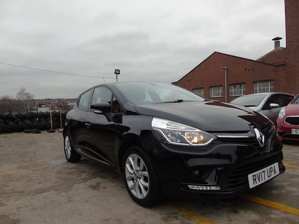 Used Renault Clio 2017 for sale - 74459125: Photo 2