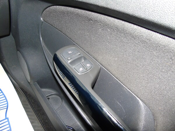 Used Vauxhall Corsa 2012 for sale - 74459046: Photo 29