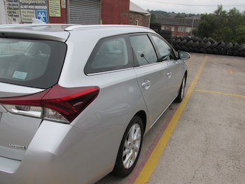 Used Toyota Auris 2018 for sale - 78465621: Photo