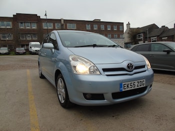 Used Toyota Corolla Verso 2005 for sale - 77804246: Photo