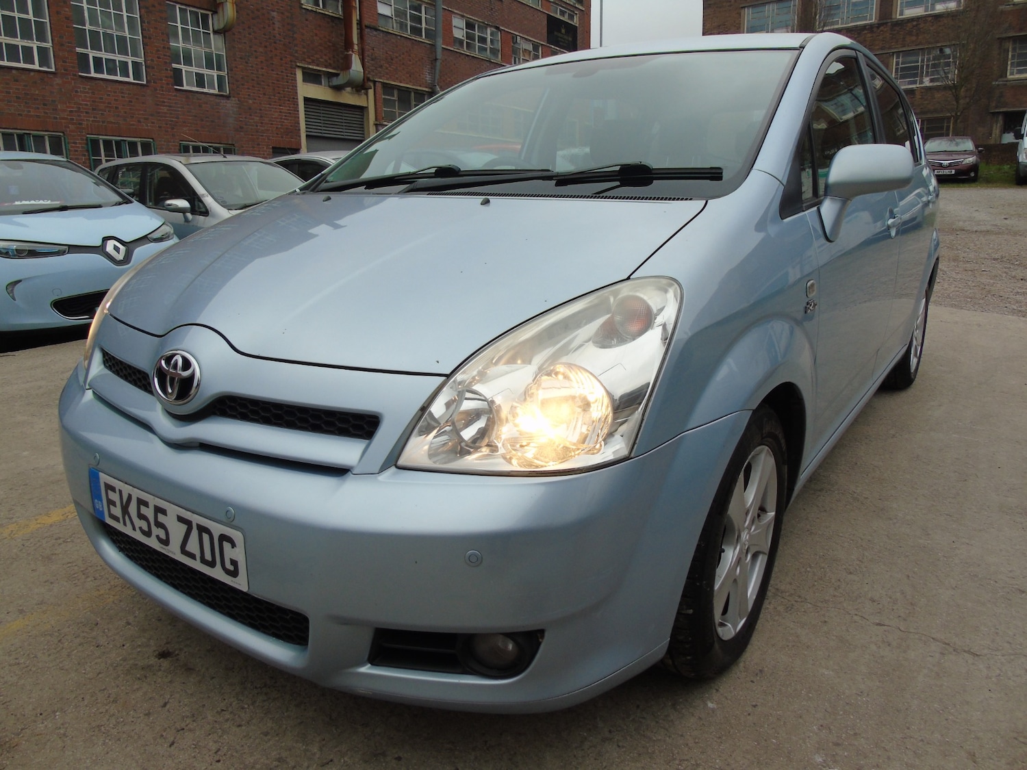 Used Toyota Corolla Verso 2005 for sale - 77804246: Photo 4