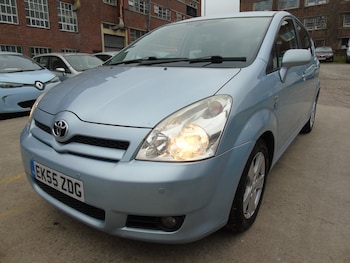 Used Toyota Corolla Verso 2005 for sale - 77804246: Photo