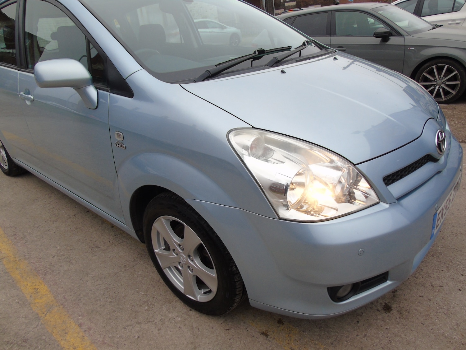 Used Toyota Corolla Verso 2005 for sale - 77804246: Photo 9