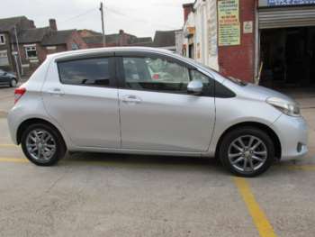Used Toyota Yaris  for sale - 74458550: Photo