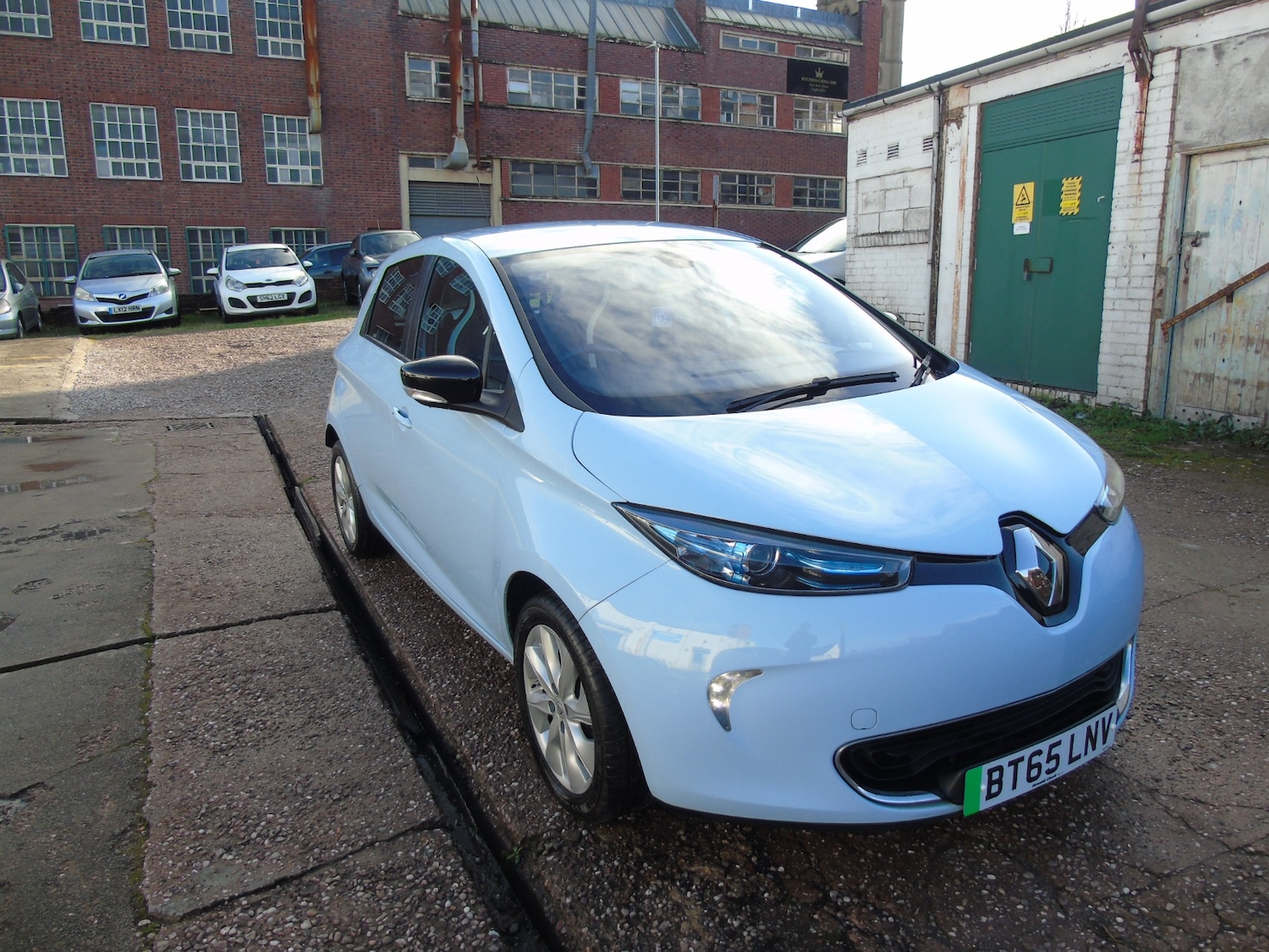 Used Renault Zoe 2015 for sale - 75381879: Photo 6