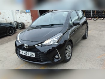 Used Toyota Yaris 2017 for sale - 79331833: Photo