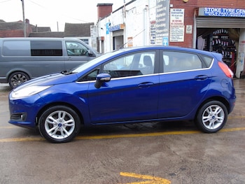 Used Ford Fiesta 2017 for sale - 74459626: Photo