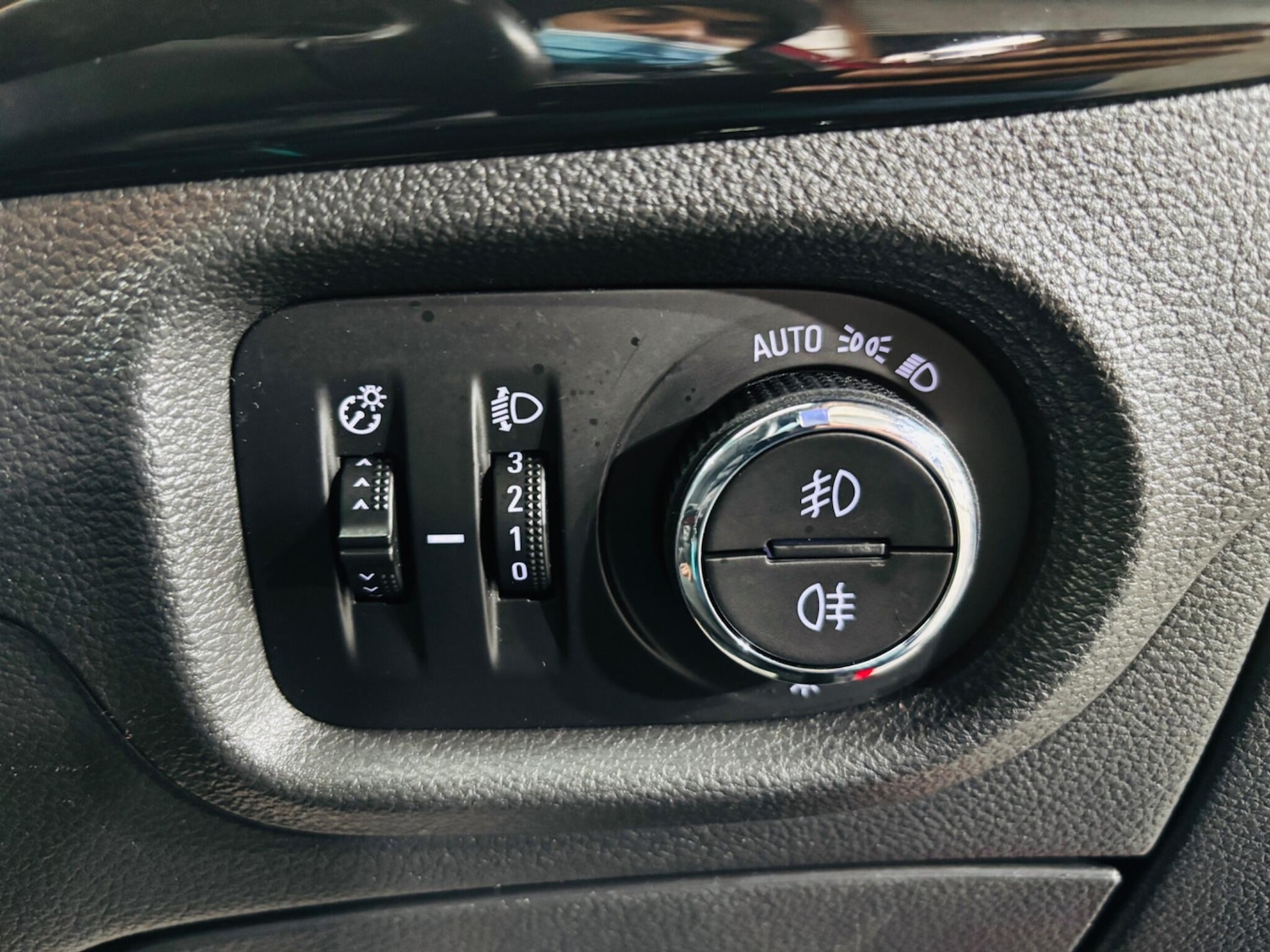 Used Vauxhall Astra 2016 for sale - 77658831: Photo 18