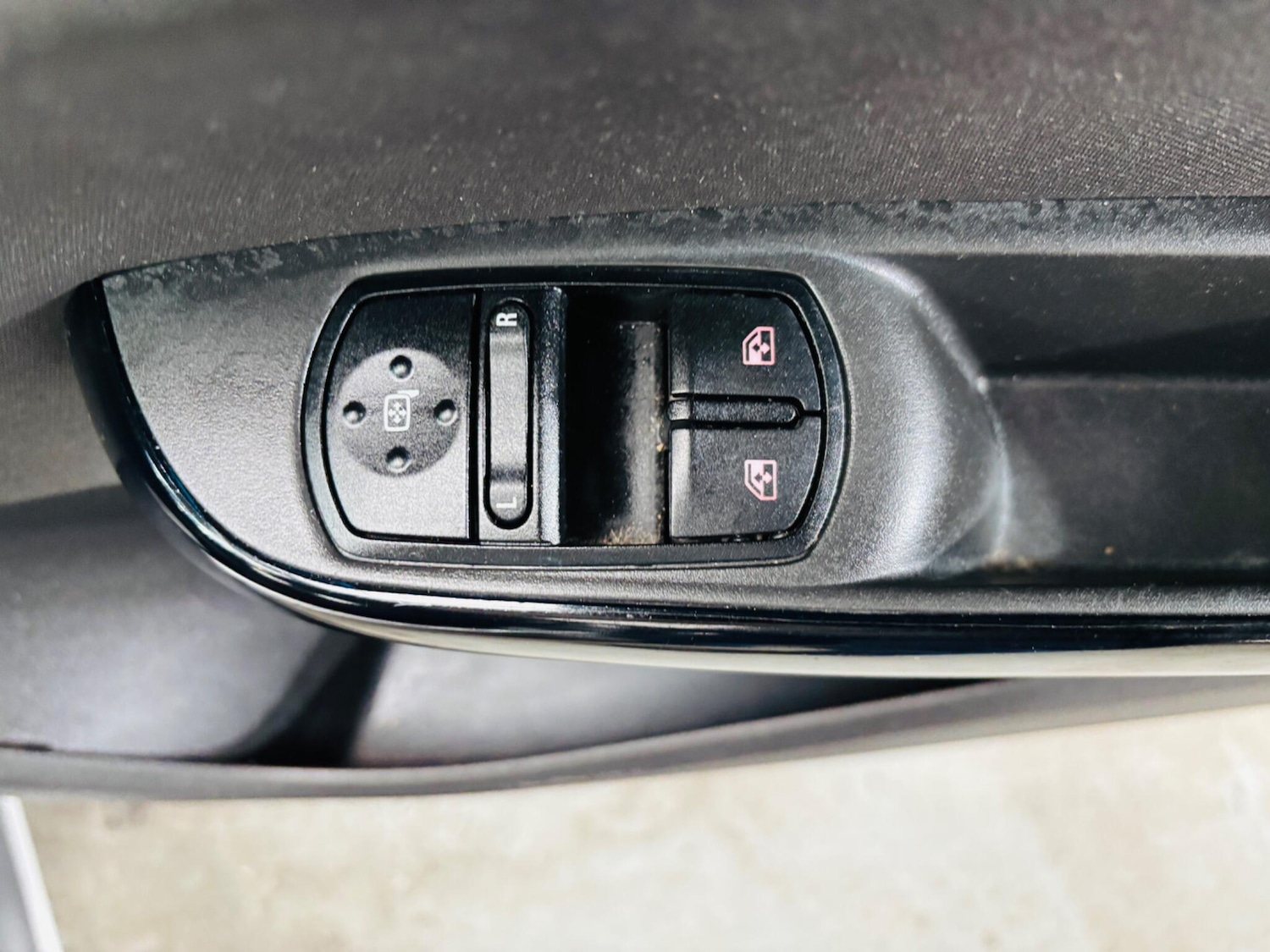 Used Vauxhall Corsa 2016 for sale - 77883262: Photo 17