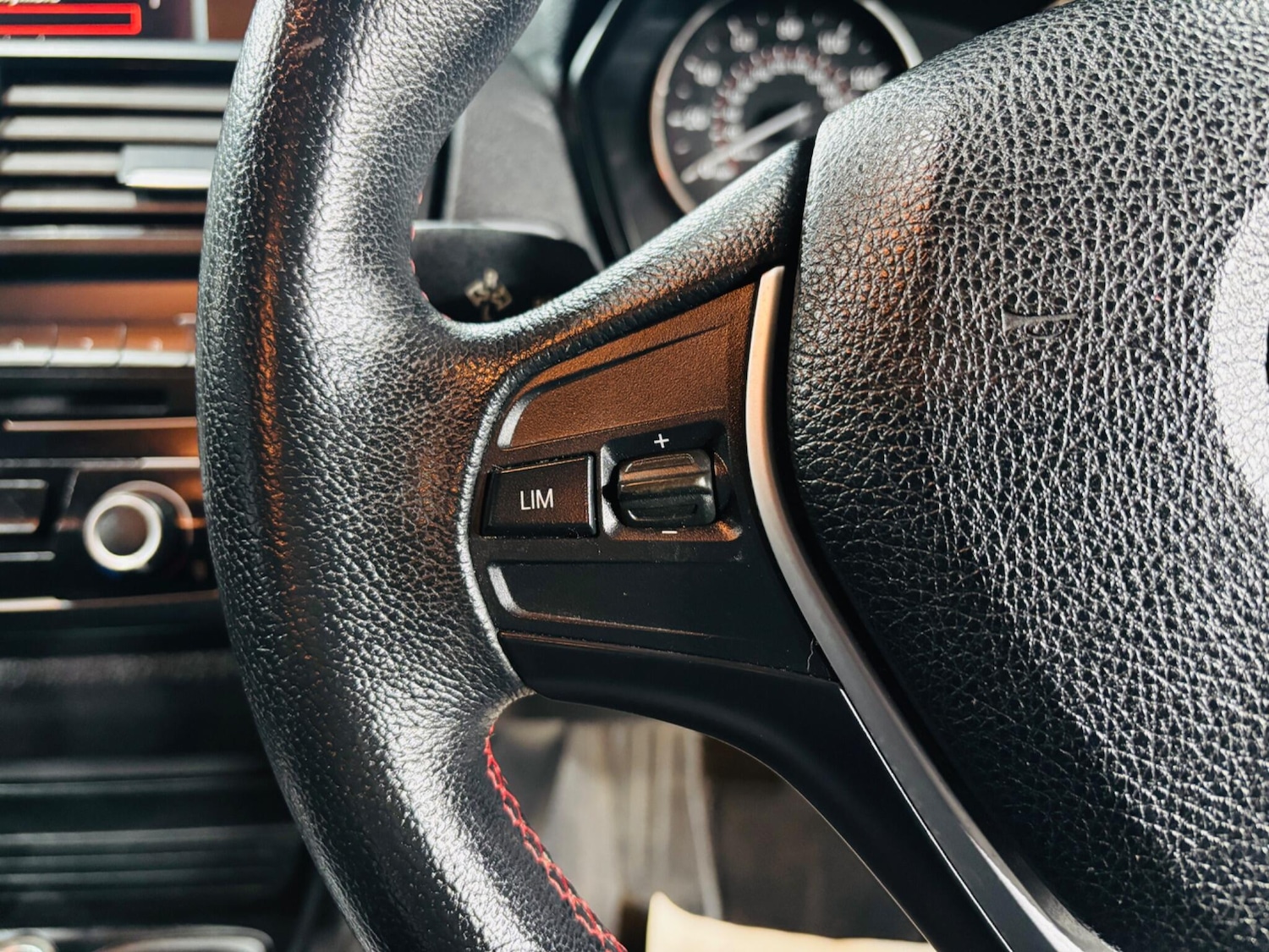 Used BMW 1 Series 2012 for sale - 76926398: Photo 25