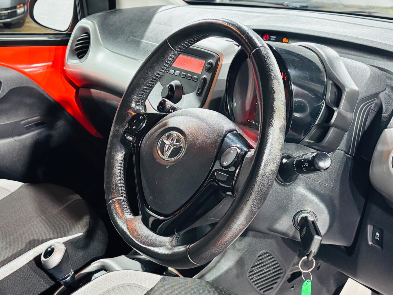 Used Toyota AYGO 2015 for sale - 77291743: Photo 11