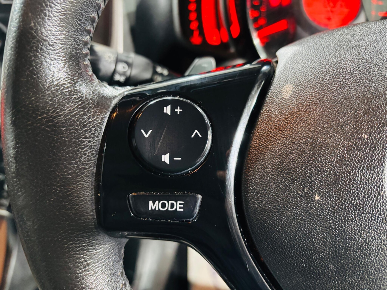 Used Toyota AYGO 2015 for sale - 77291743: Photo 21