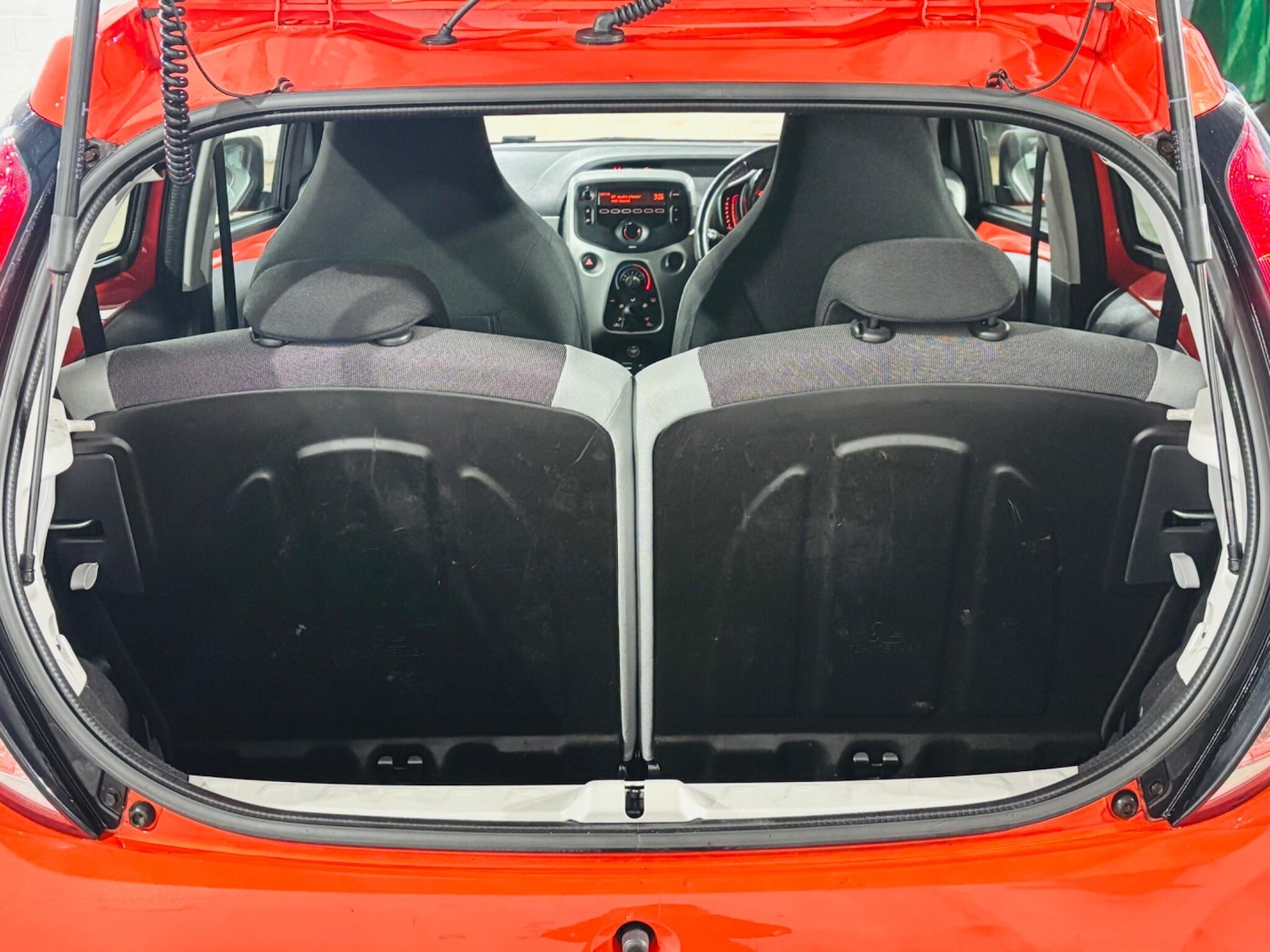 Used Toyota AYGO 2015 for sale - 77291743: Photo 28