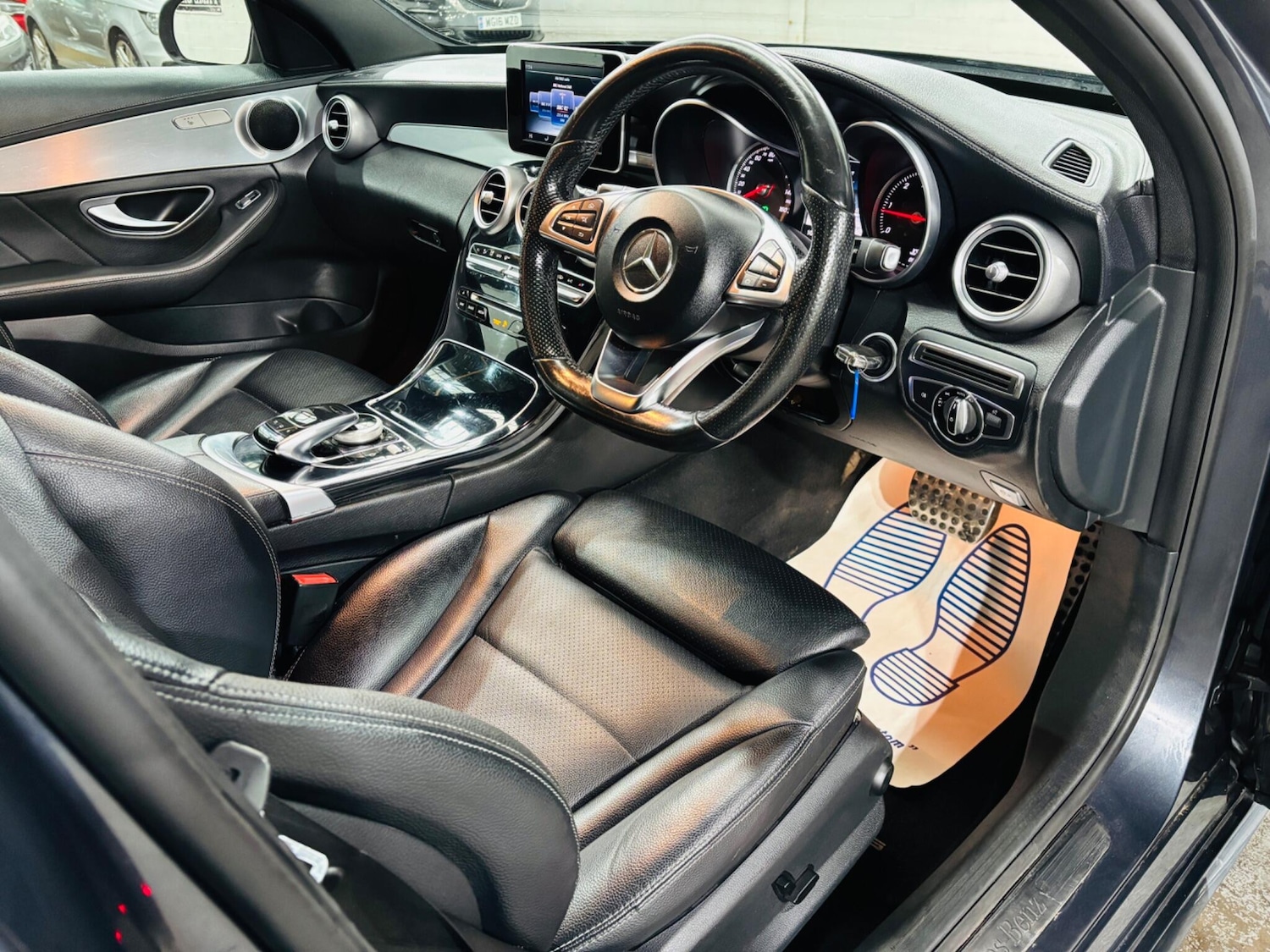 Used Mercedes-Benz C Class 2015 for sale - 77695395: Photo 10