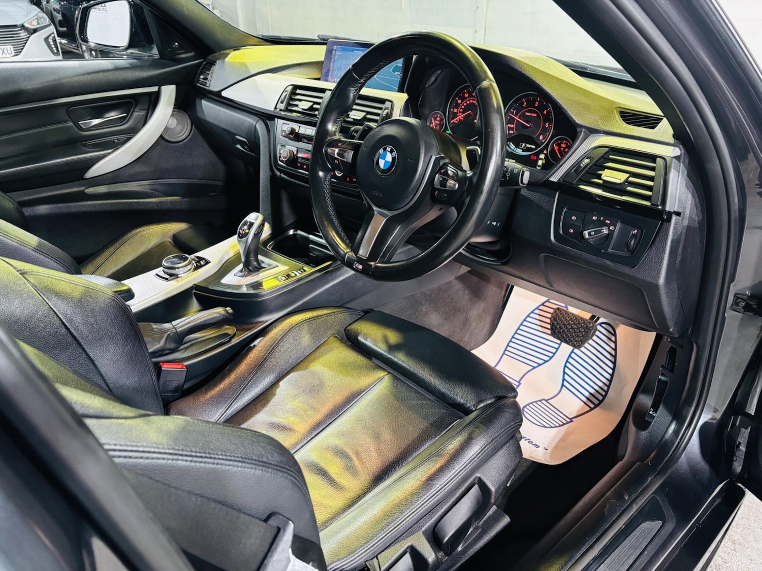 Used BMW 3 Series 2014 for sale - 77426081: Photo 10