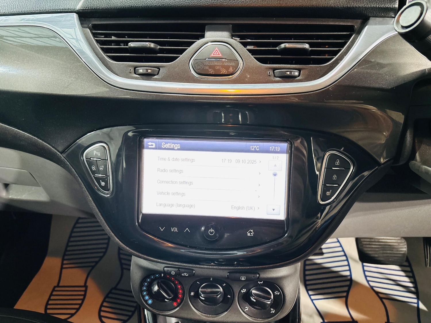 Used Vauxhall Corsa 2015 for sale - 76227895: Photo 25