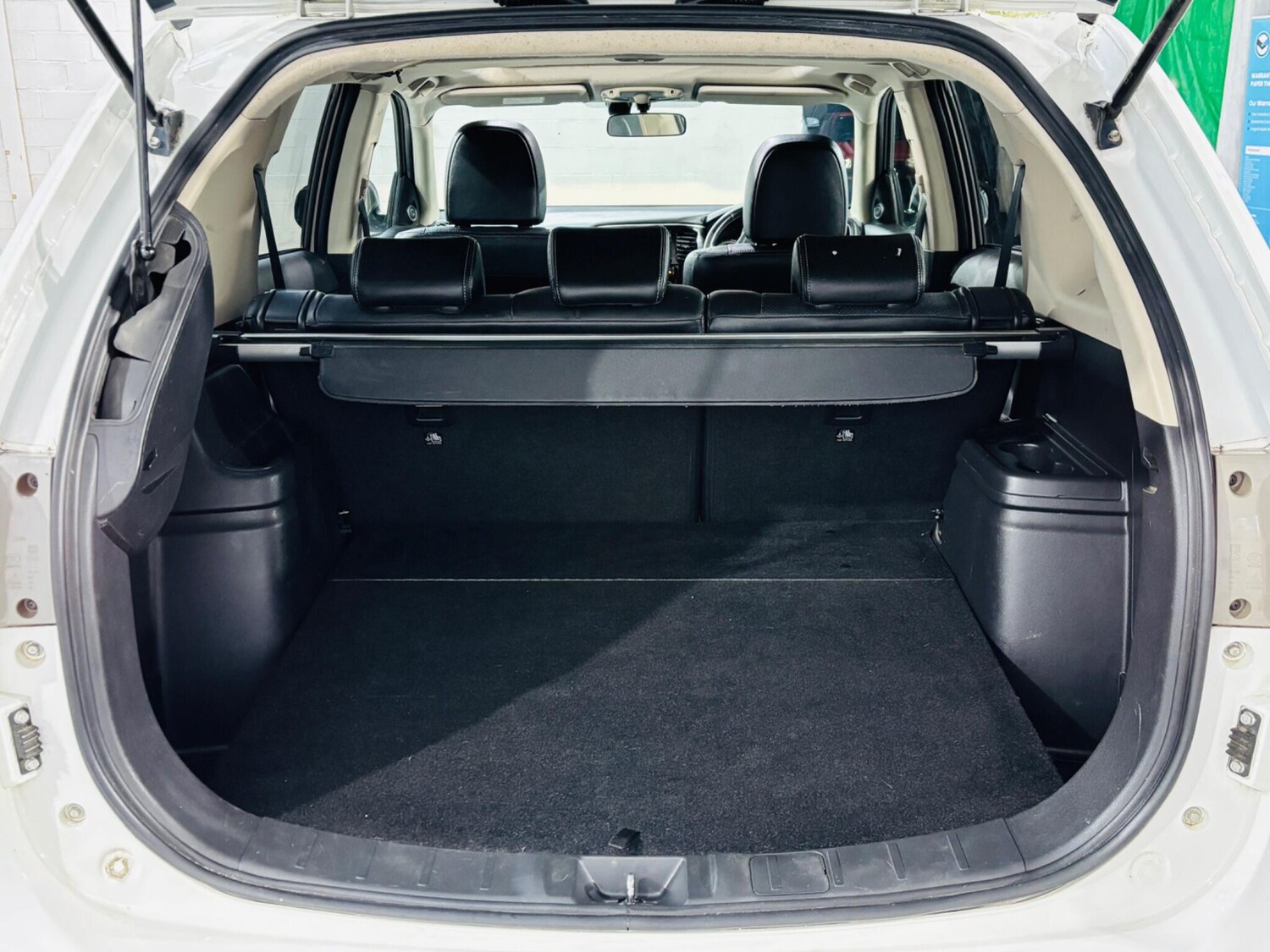 Used Mitsubishi Outlander 2015 for sale - 77524494: Photo 32