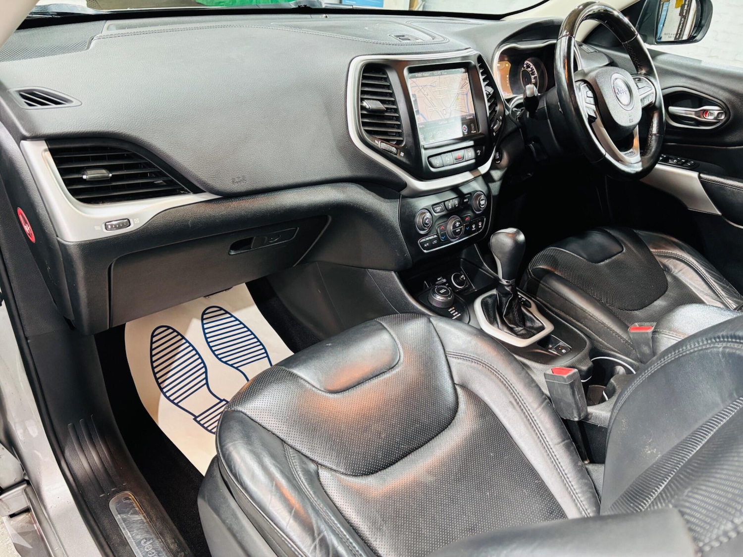 Used Jeep Cherokee 2016 for sale - 76377689: Photo 14