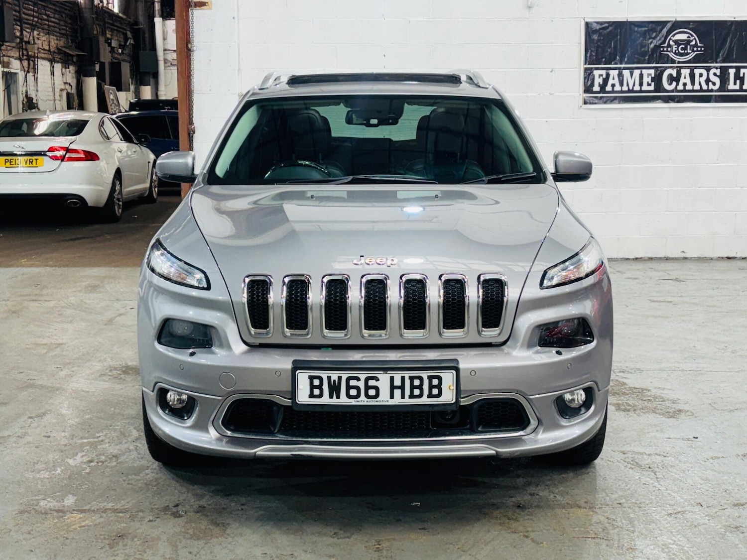 Used Jeep Cherokee 2016 for sale - 76377689: Photo 2