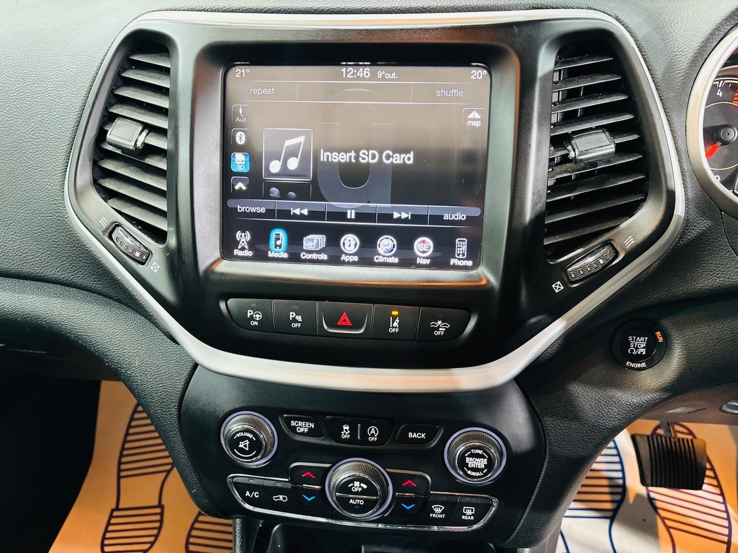 Used Jeep Cherokee 2016 for sale - 76377689: Photo 23