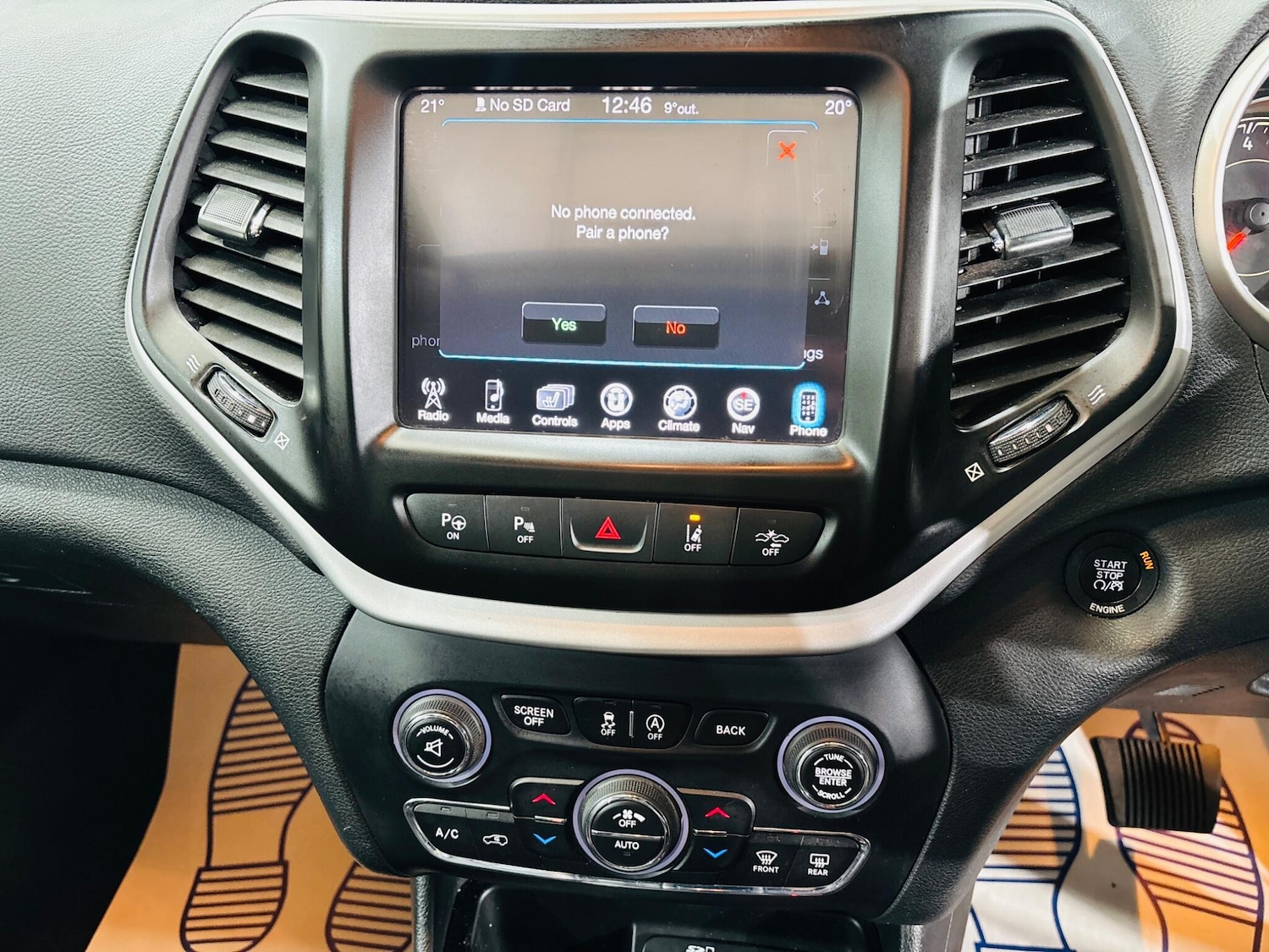 Used Jeep Cherokee 2016 for sale - 76377689: Photo 24