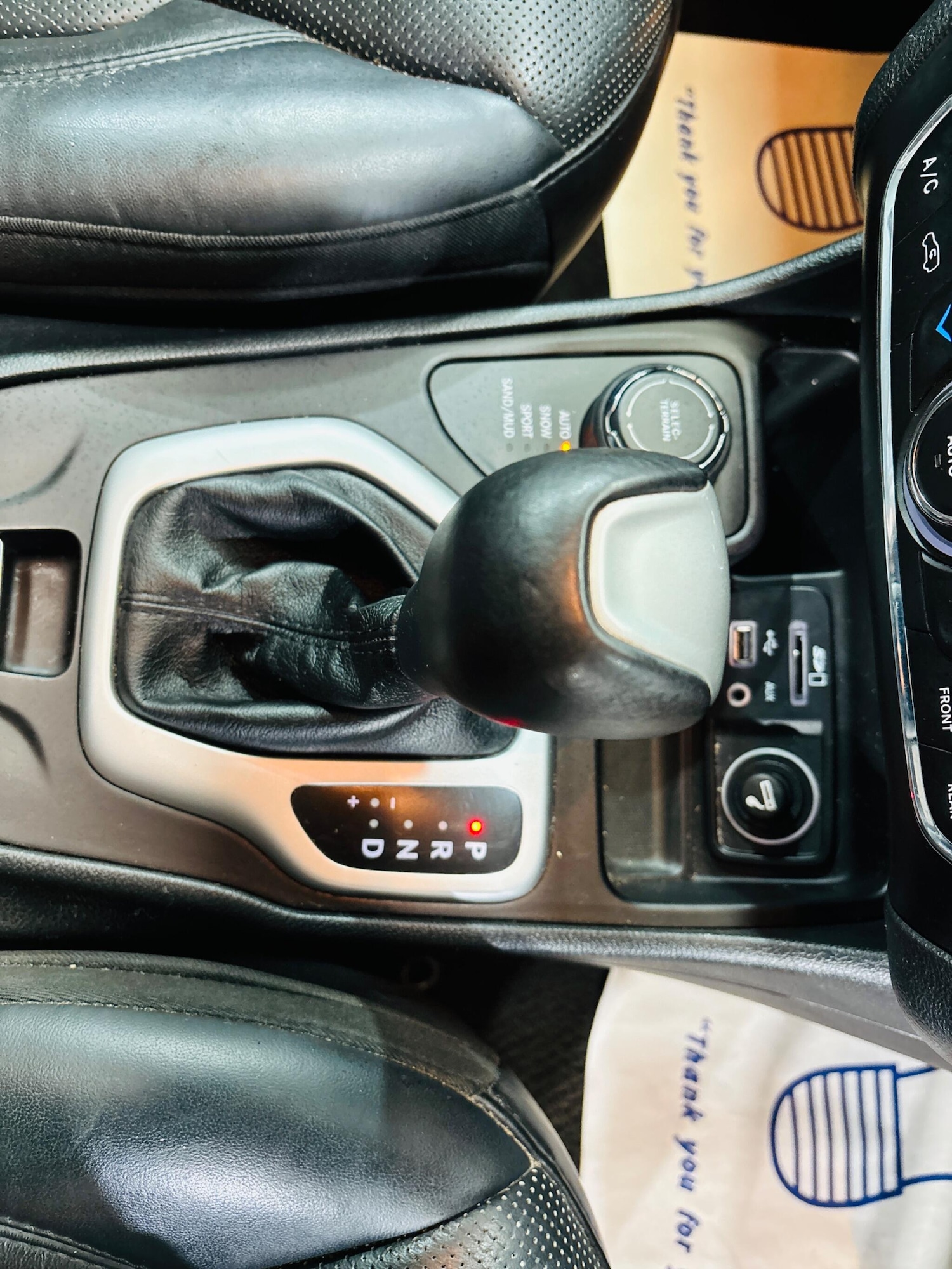 Used Jeep Cherokee 2016 for sale - 76377689: Photo 26