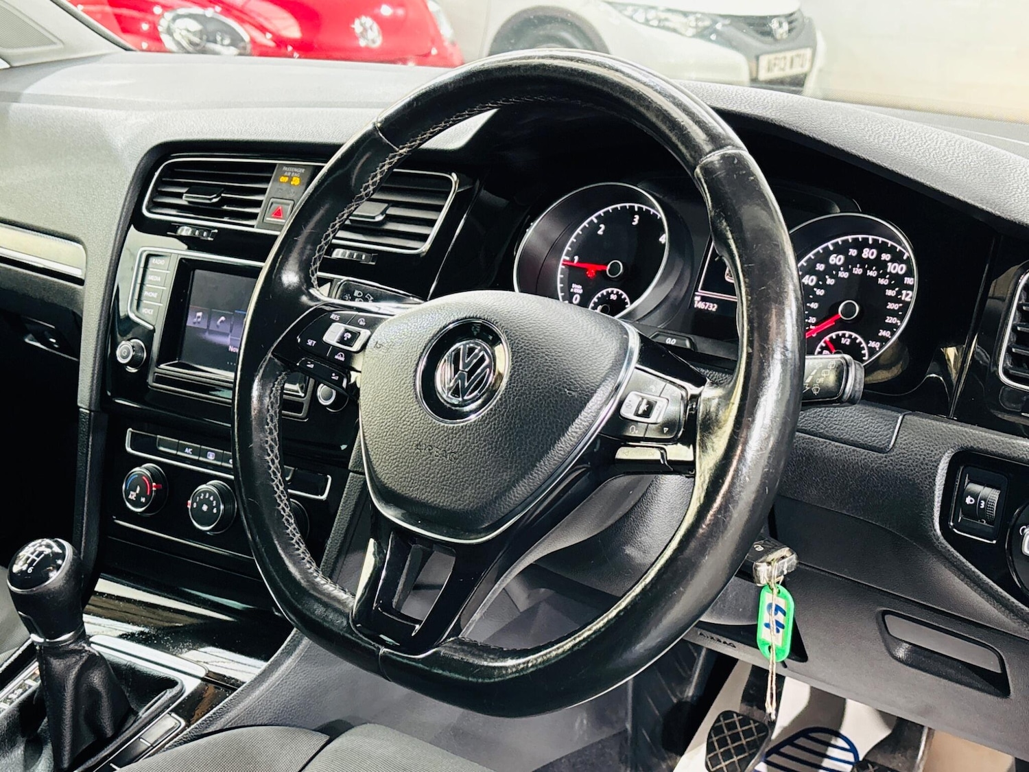 Used Volkswagen Golf 2014 for sale - 76995843: Photo 11