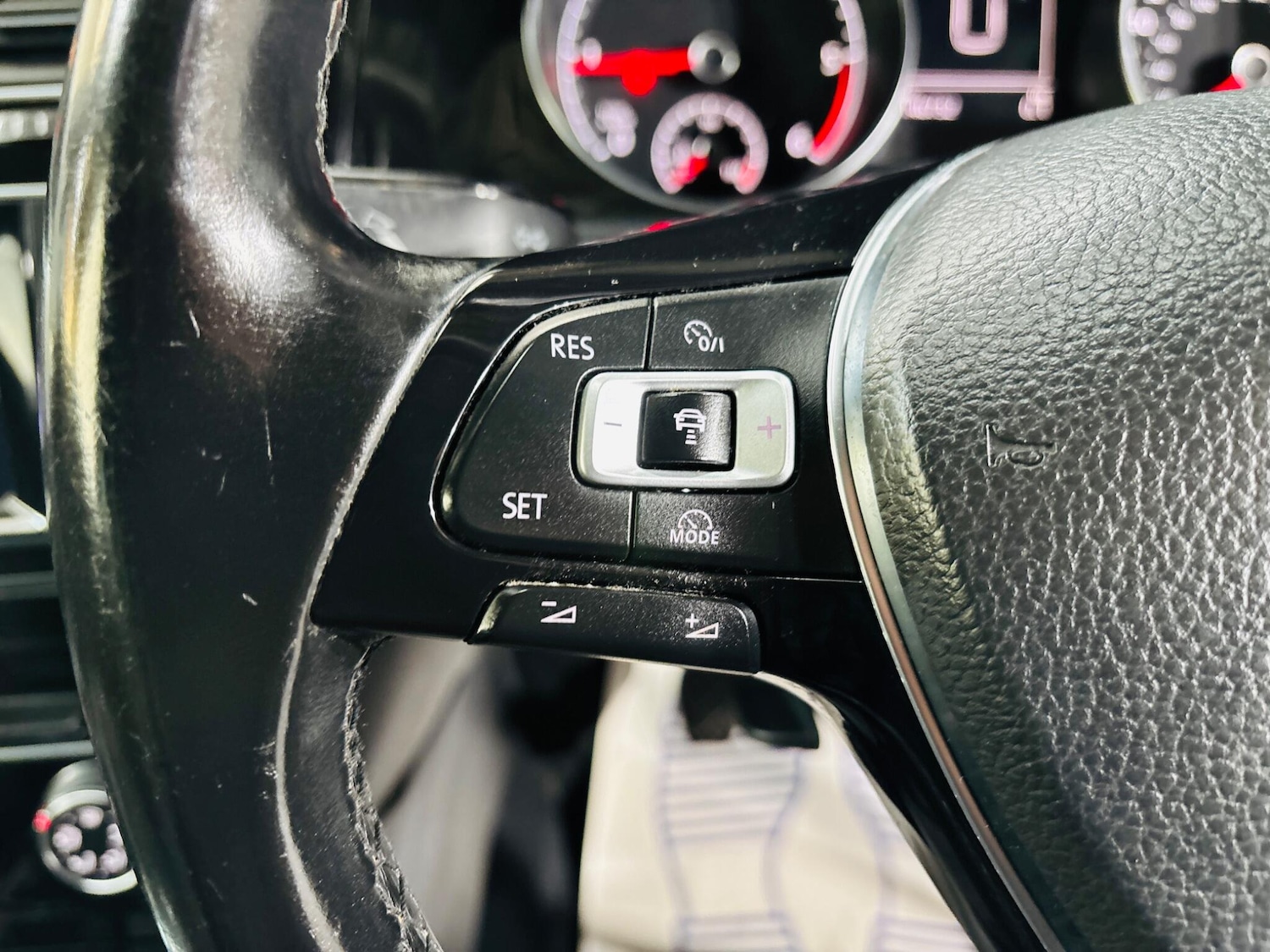 Used Volkswagen Golf 2014 for sale - 76995843: Photo 21