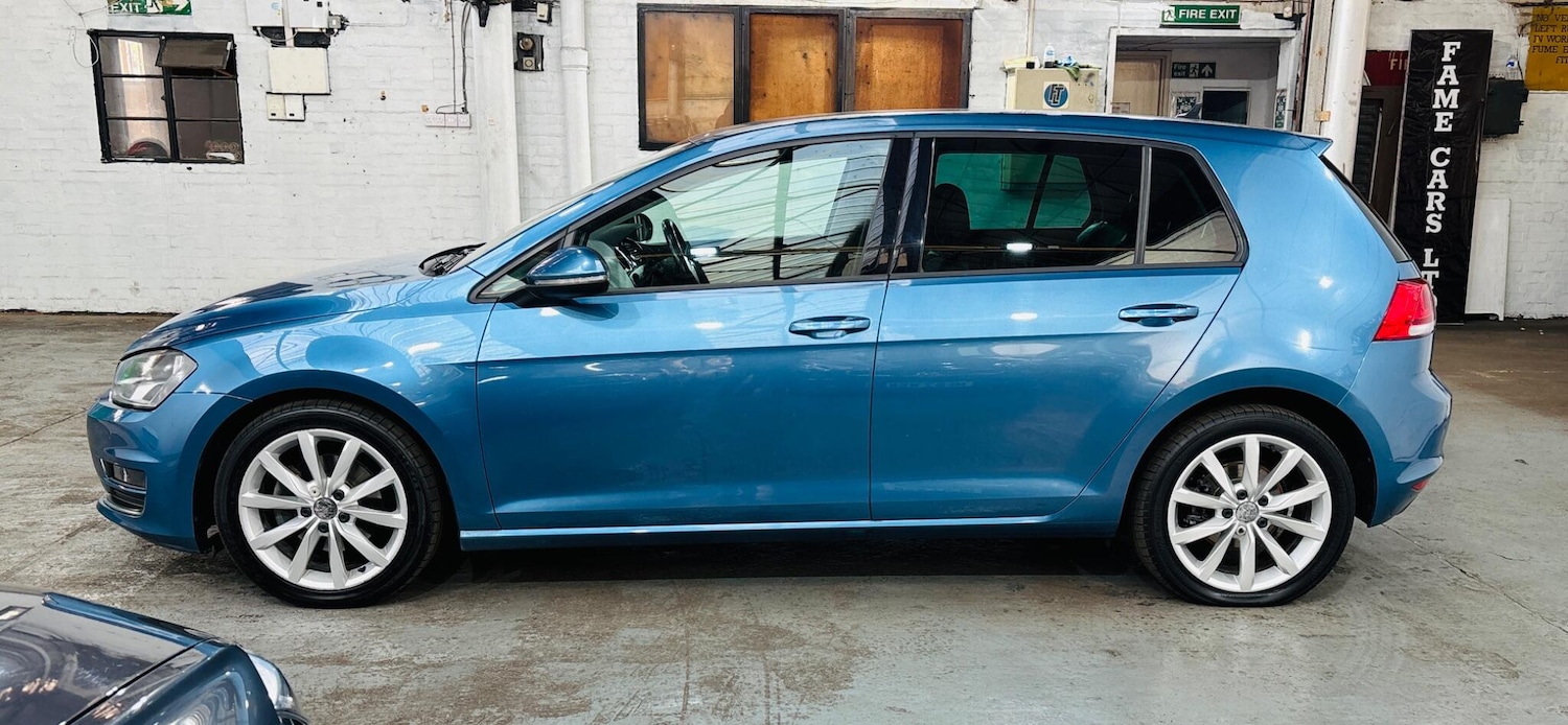 Used Volkswagen Golf 2014 for sale - 76995843: Photo 9